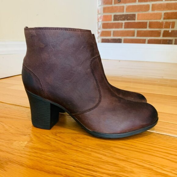 Women's ROCKPORT Brown Leather Zip Up Ankle Boots Booties Size 9 M - Picture 5 of 16